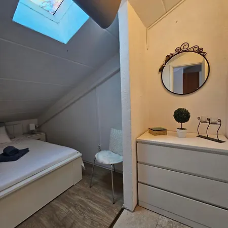 Pipo Mareda Apartman *