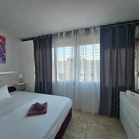 Pipo Mareda Apartamento Novigrad Istria