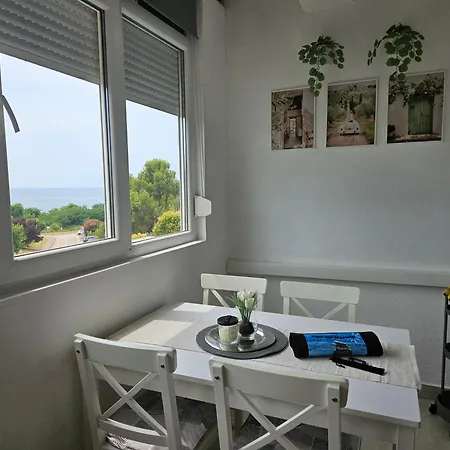 Pipo Mareda Apartment *